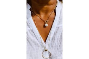 068FA9E5-73FE-4E99-8627-979A5B70B8E6 Ensemble bijoux